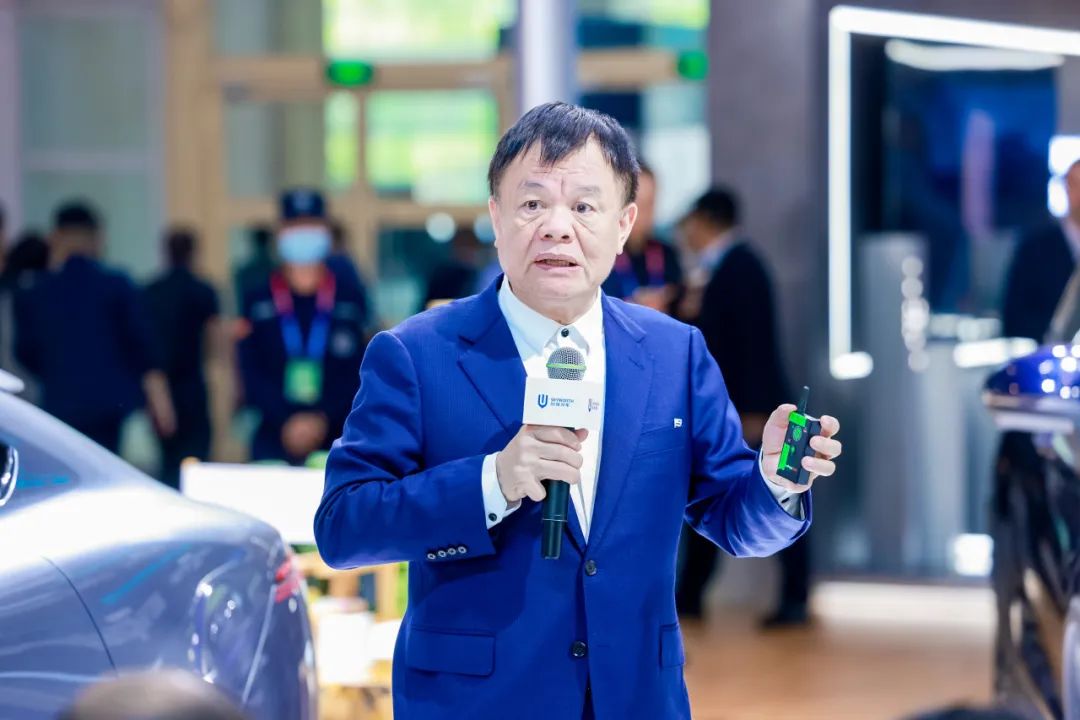 Début d'une nouvelle ère de supplément mobile, Skyworth Automobile Super Extraction fait ses débuts au Salon de l'auto de Pékin 2024